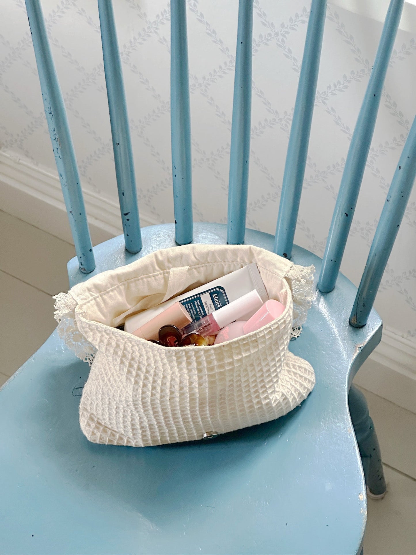 makeup bag ingrid